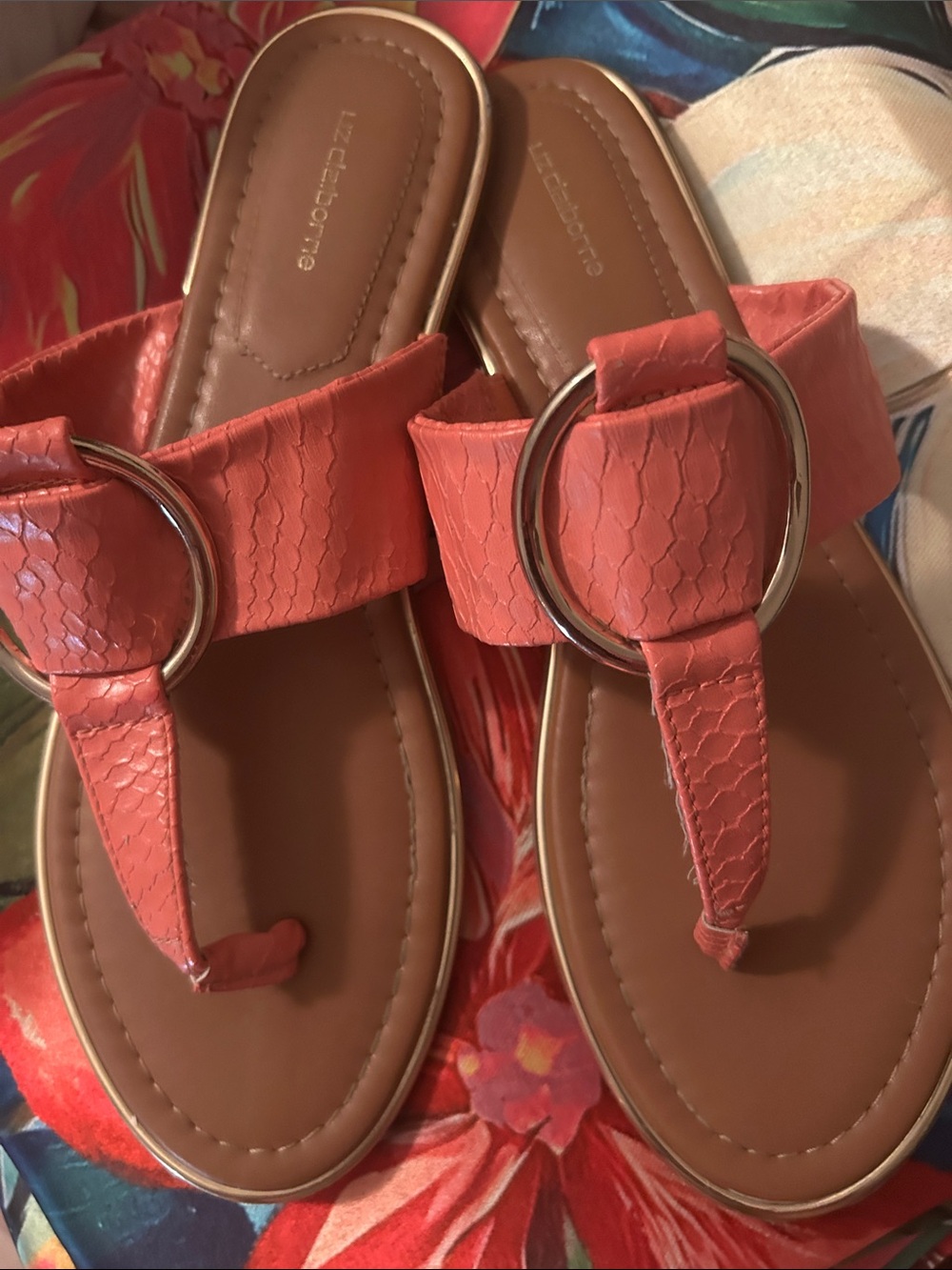 Liz Claiborne Coral Textured Ring-Accent Thong Sandals